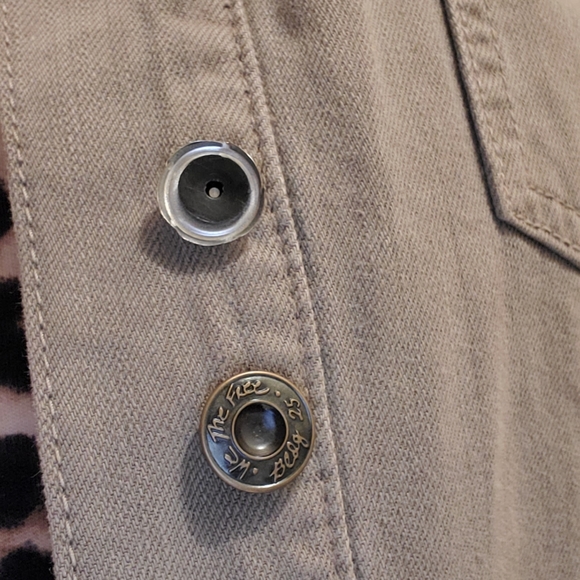 Jacket - Picture 4 of 4